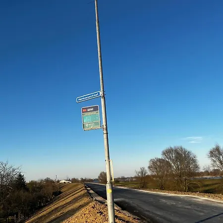 Guests Uilehoeve Appartement Zennewijnen